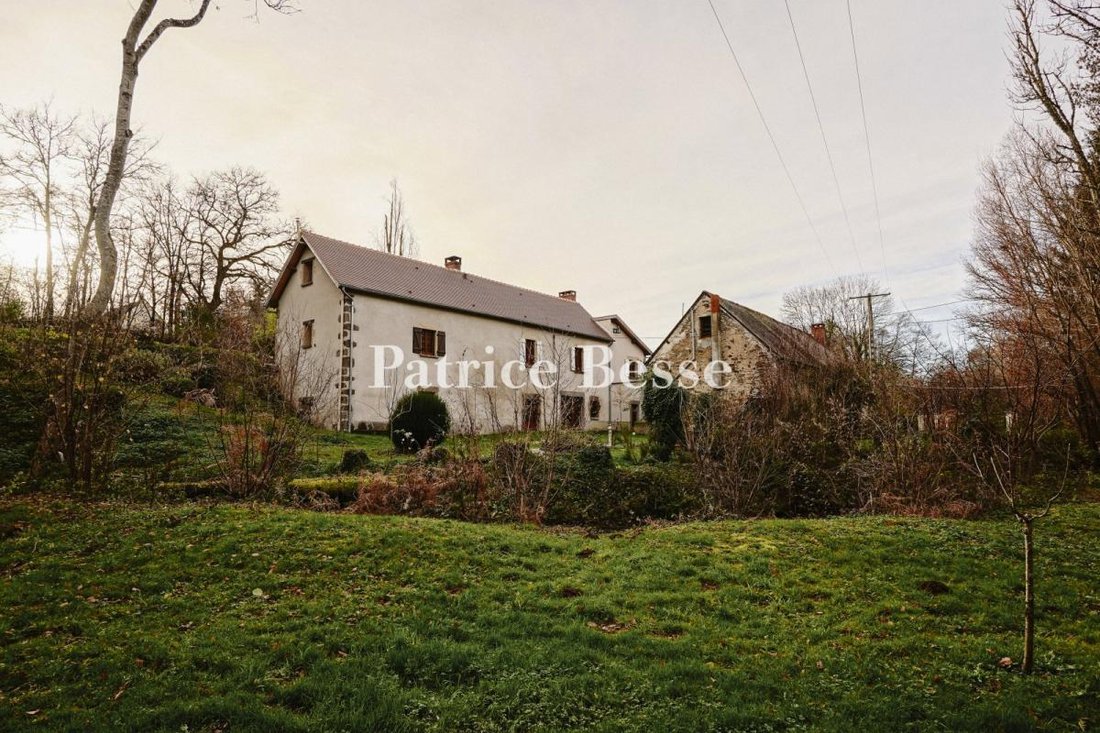 House in Cité Bretonnie-Chatelet-Favieres-Conches, Montlucon, France 1 - 18449104