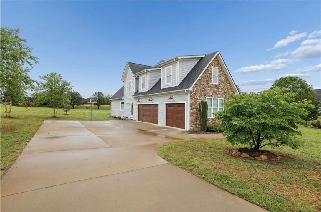 House in Williamston, South Carolina, United States 2 - 18449147