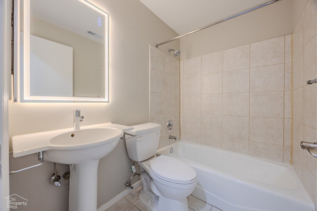 Condo in Chicago, Illinois, United States 5 - 18447062