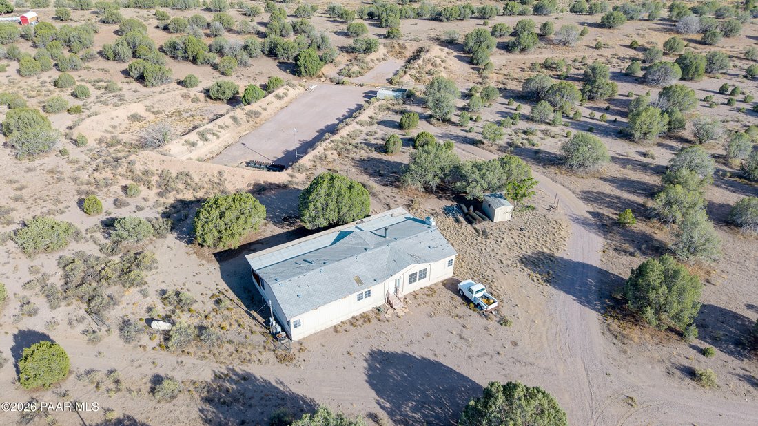 Paulden, Arizona, United States 1 - 17972165