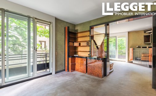 Apartment in La Plaine des Sablons, Neuilly-sur-Seine, France 1