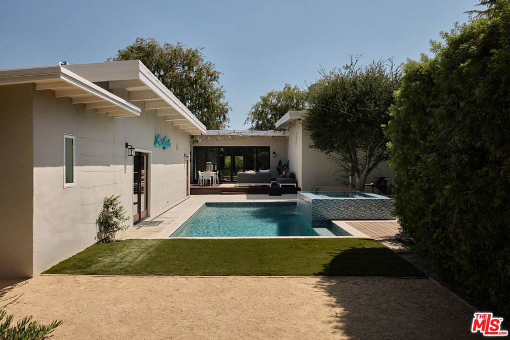 House in Los Angeles, California, United States 2 - 18449875