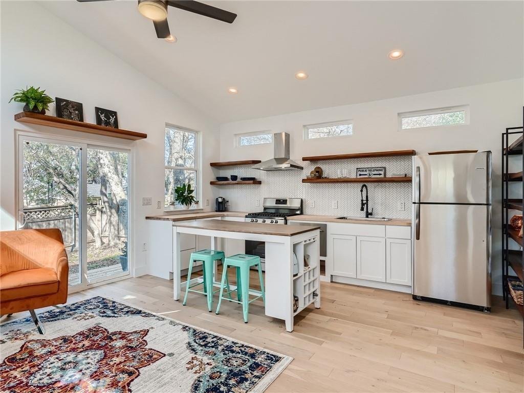 House in Austin, Texas, United States 3 - 18446672