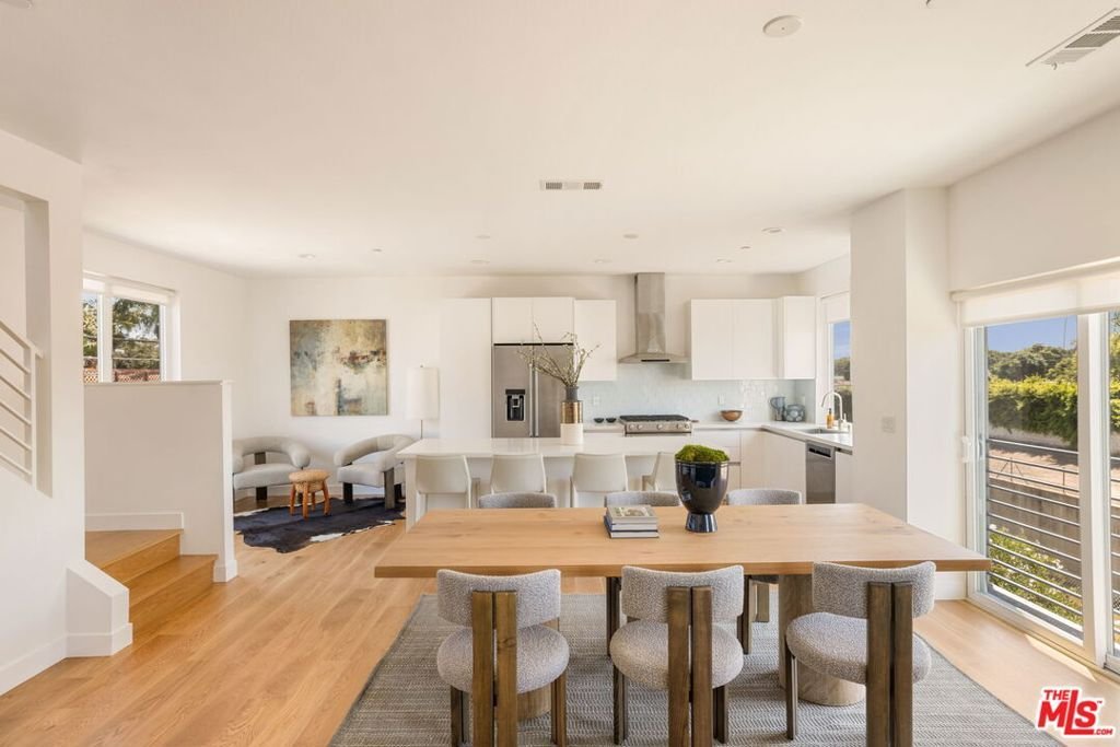 House in Los Angeles, California, United States 5 - 18449888