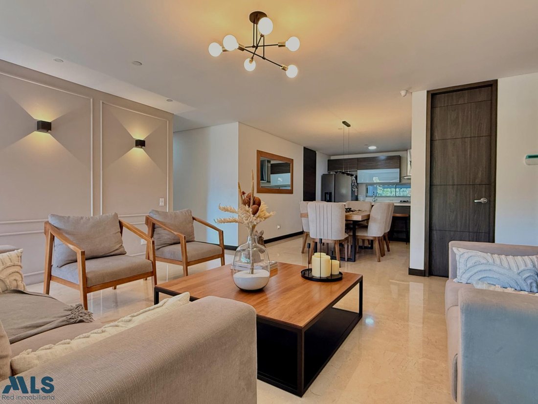 Apartment in Medellín, Antioquia, Colombia 4 - 18446886
