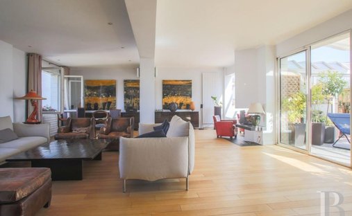 Casa a Altopiano, Gentilly, Francia 1