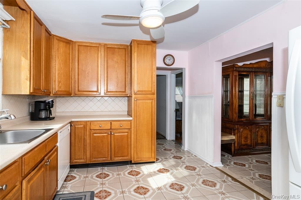 Apartment in New Rochelle, New York, United States 4 - 18447875
