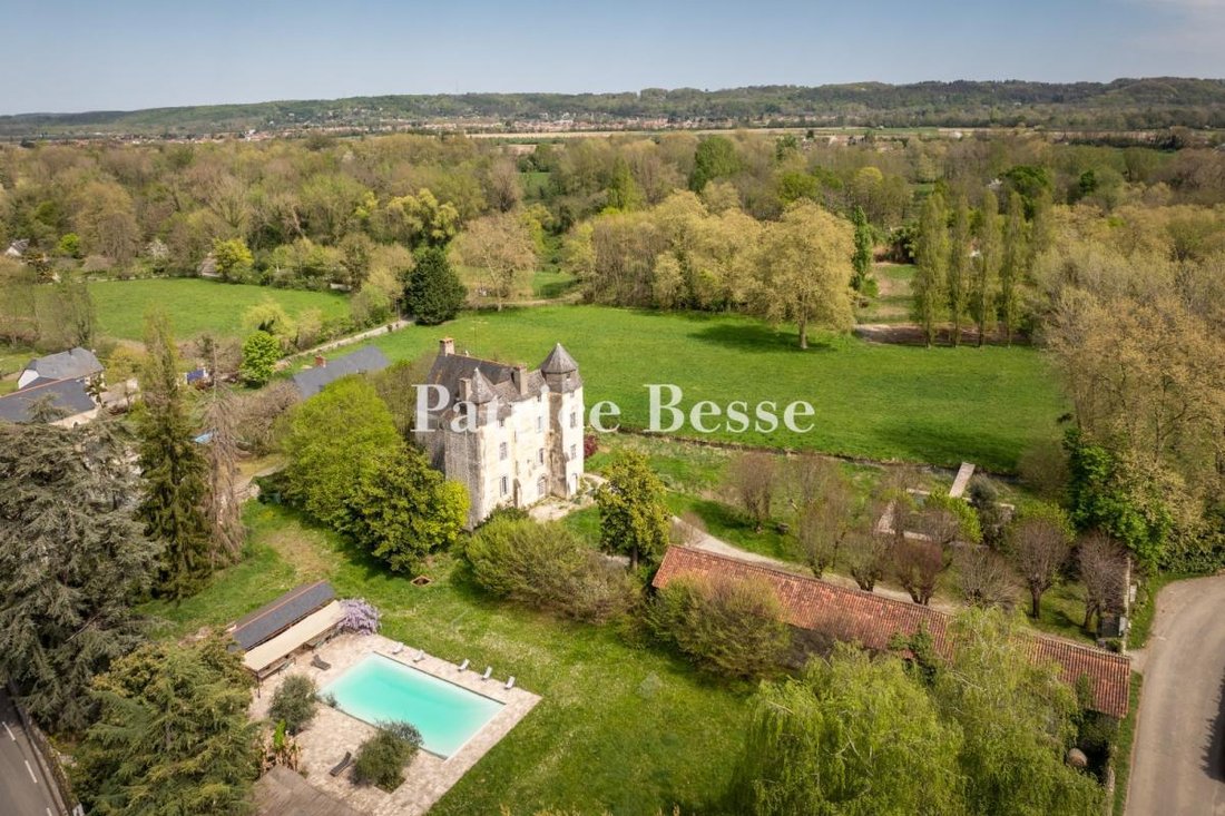 Castello a Centre-Marcadieu-Marne, Tarbes, Francia 3 - 18449807