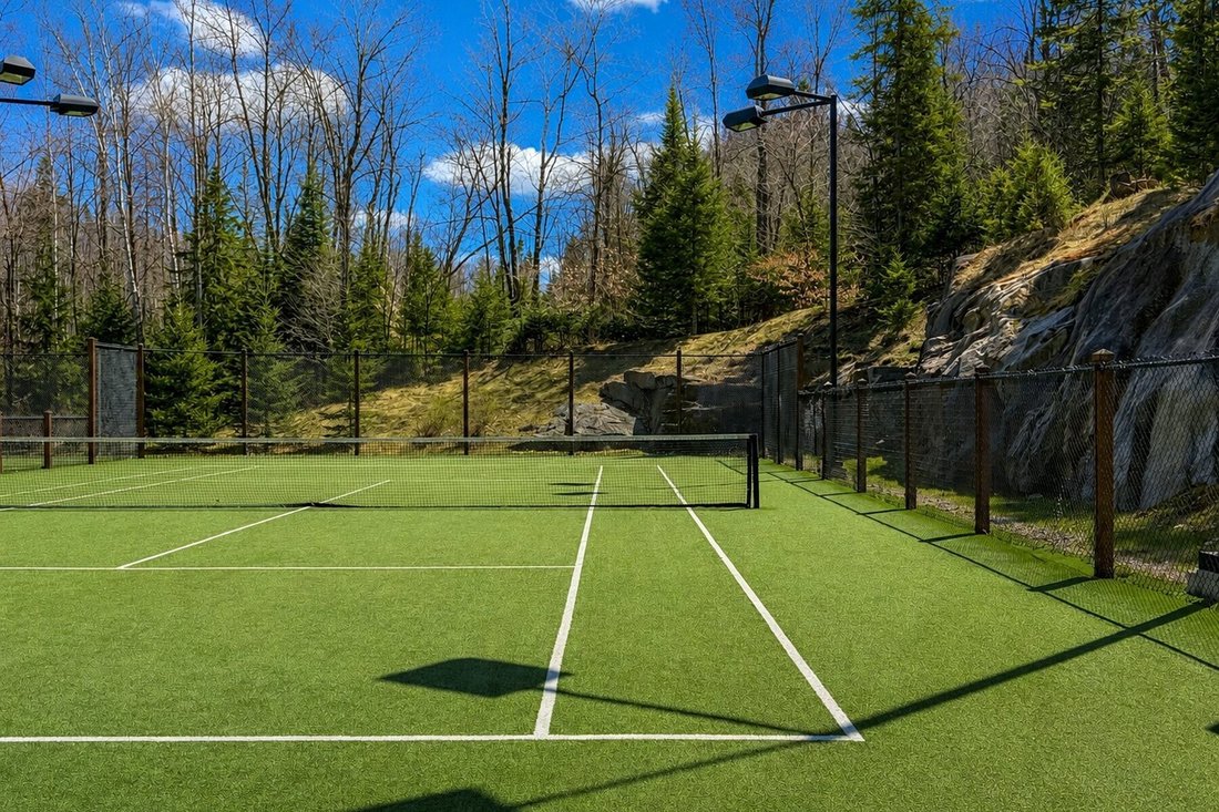 Land in Mont-Tremblant, Quebec, Canada 5 - 18452389