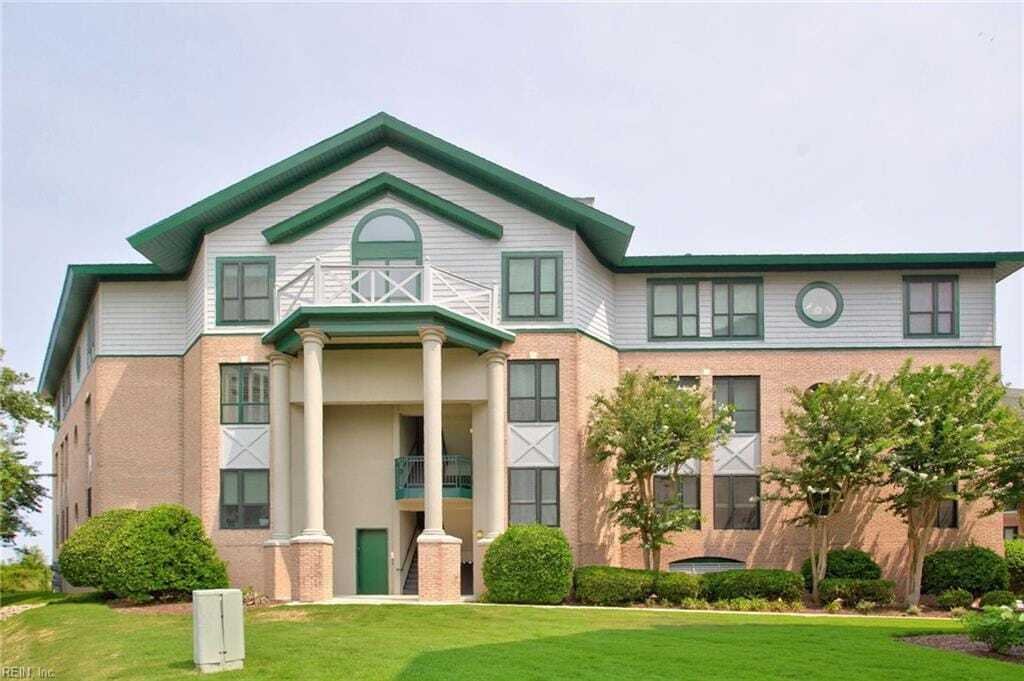 Condo in Virginia Beach, Virginia, United States 1 - 18449425
