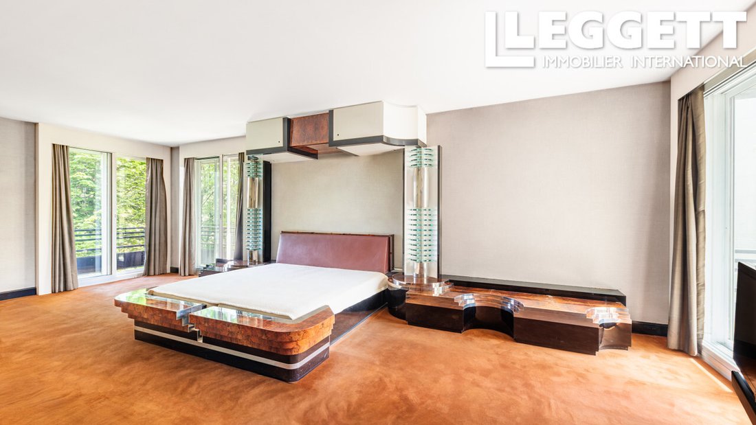 Apartment in La Plaine des Sablons, Neuilly-sur-Seine, France 2 - 18447752