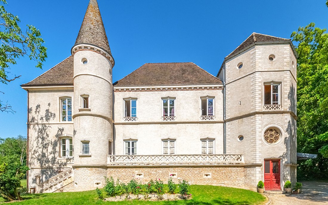 Château à Boyer, Bourgogne-Franche-Comté, France 5 - 18451999