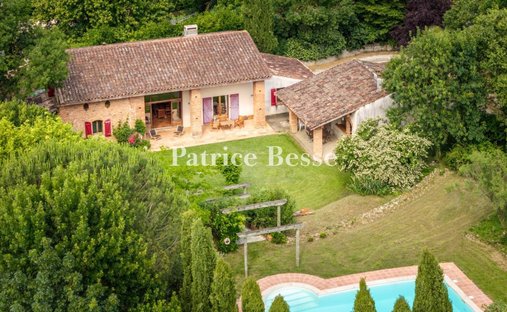 Farm Ranch in Flourens, Occitania, France 1