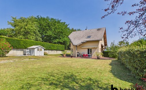 Sonnaz, Auvergne-Rhône-Alpes, France 1