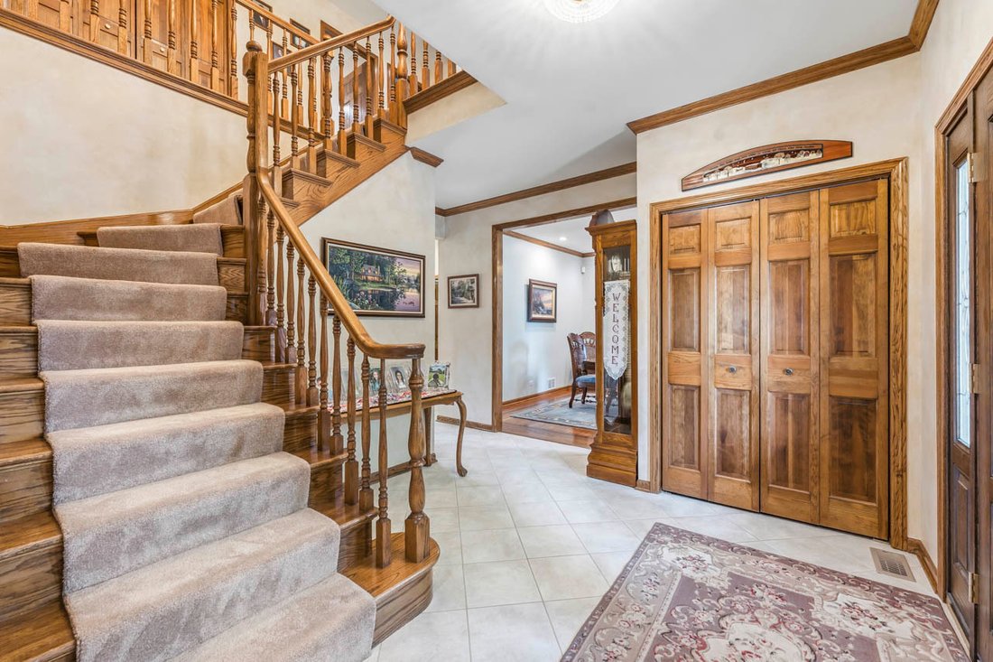 House in Bloomingdale, Illinois, United States 4 - 18447120