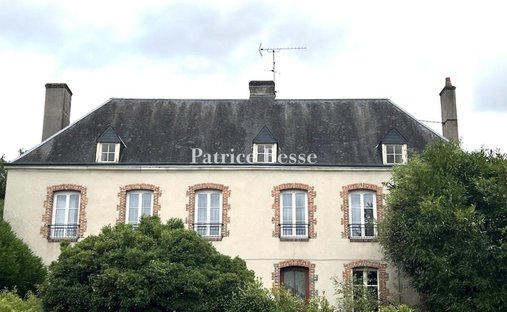 House in Gerard Yvon, Vendôme, France 1