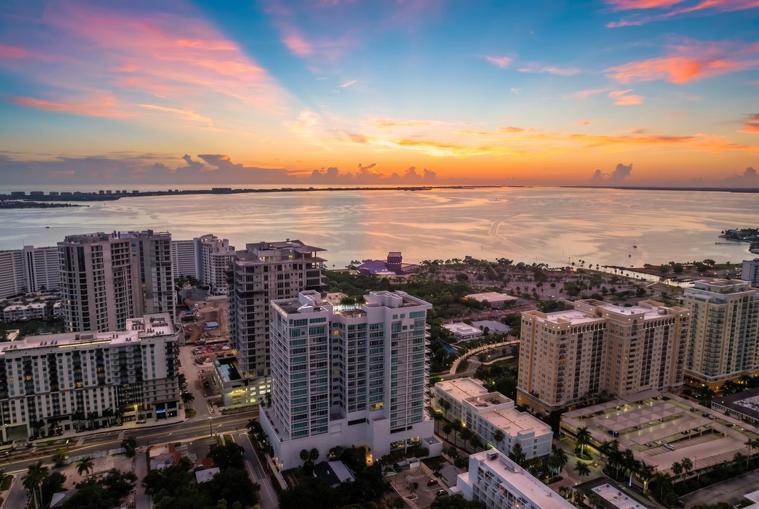 Condo in Sarasota, Florida, United States 5 - 18448639