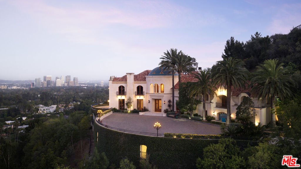 House in Los Angeles, California, United States 1 - 18449844