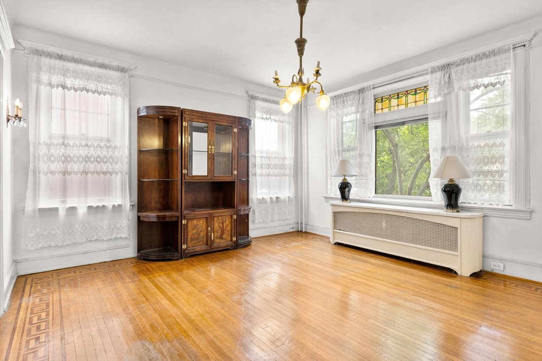 House in Union City, New Jersey, United States 4 - 18447695