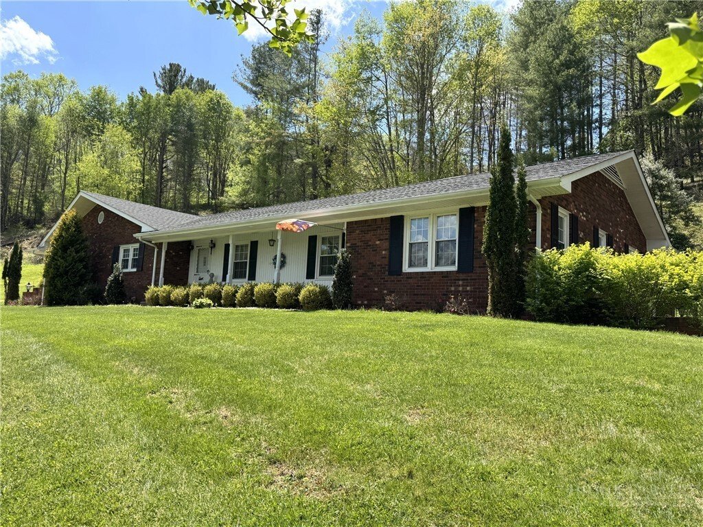 House in Creston, North Carolina, United States 1 - 18448863