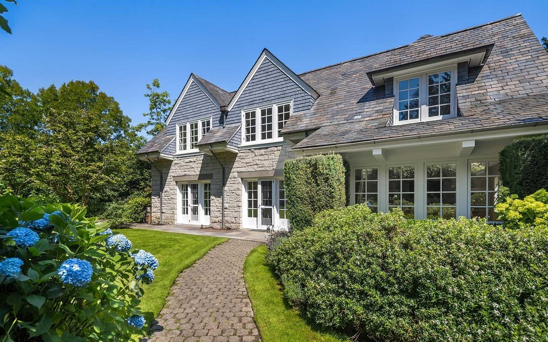 House in Medina, Washington, United States 2 - 18448126