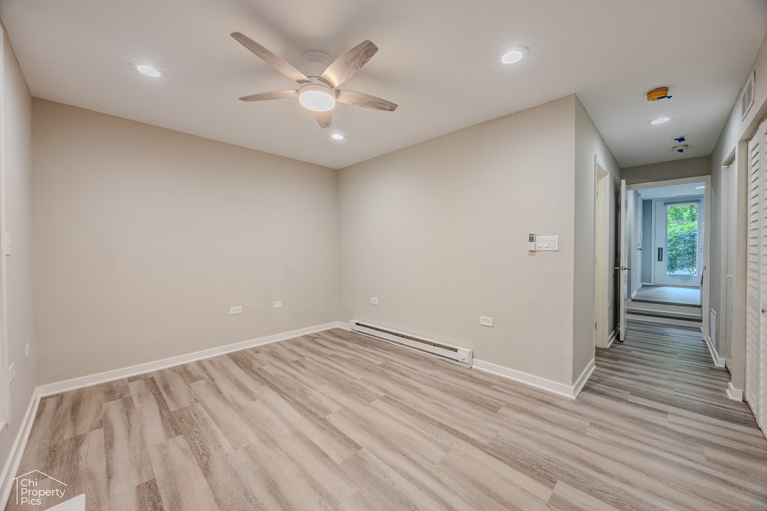 Condo in Chicago, Illinois, United States 4 - 18447062