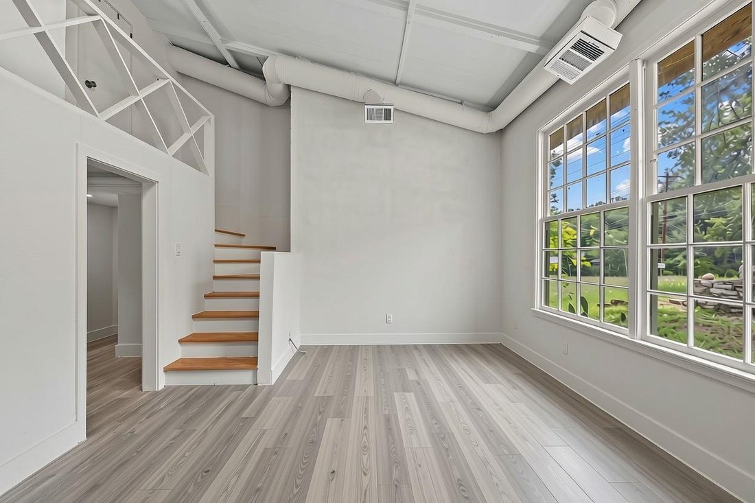 House in Austin, Texas, United States 5 - 18327253