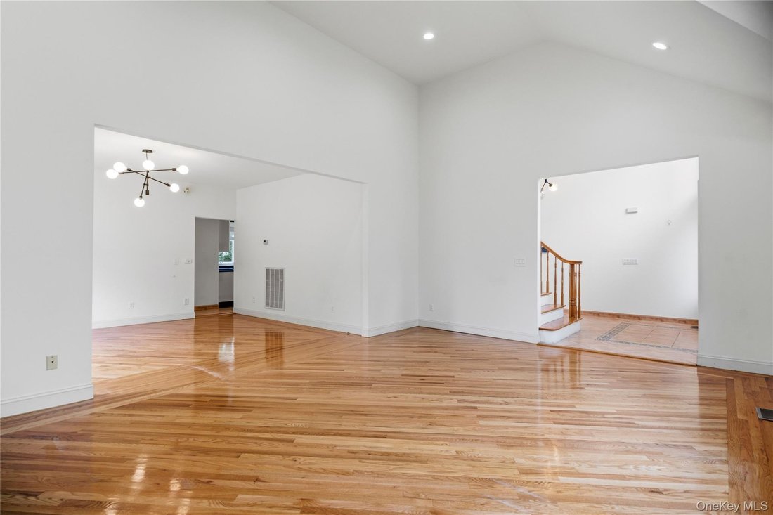 House in Greenvale, New York, United States 4 - 18451374
