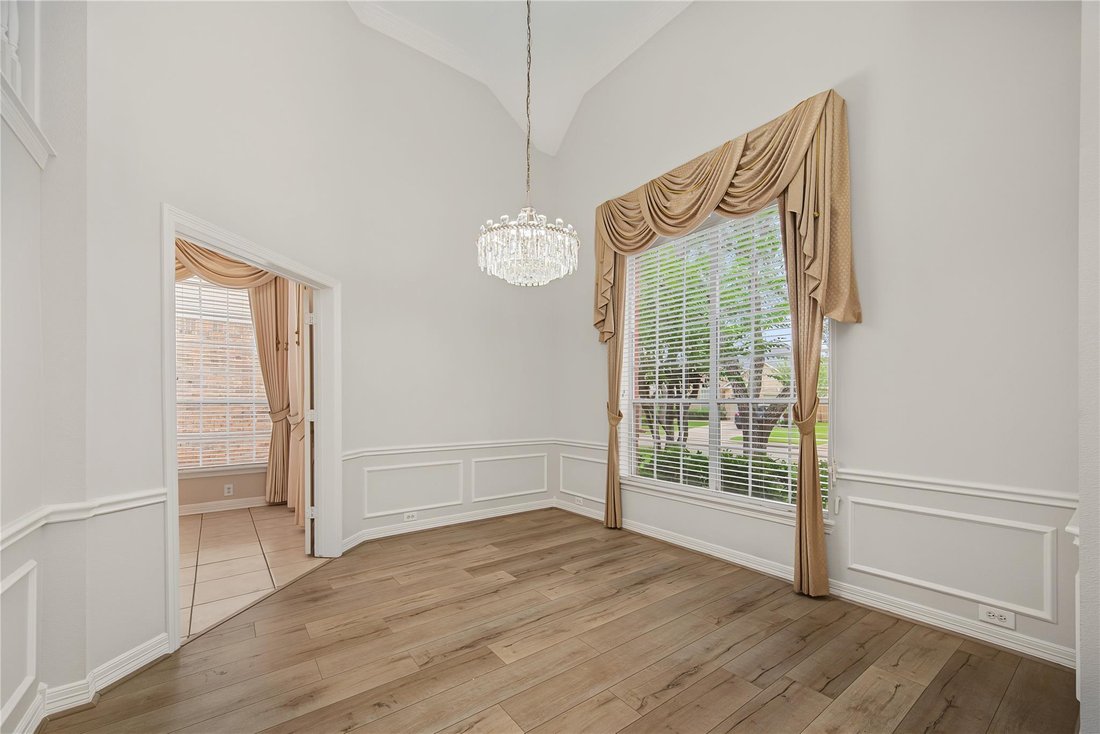 House in Sugar Land, Texas, United States 5 - 18446742