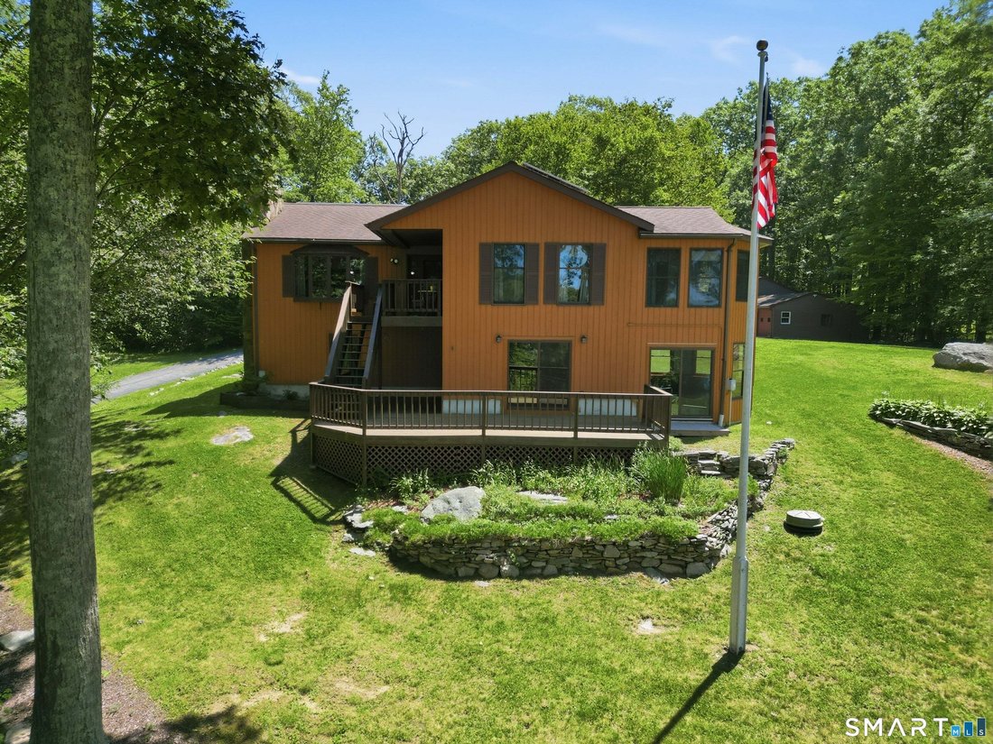 House in Lebanon, Connecticut, United States 2 - 18452044