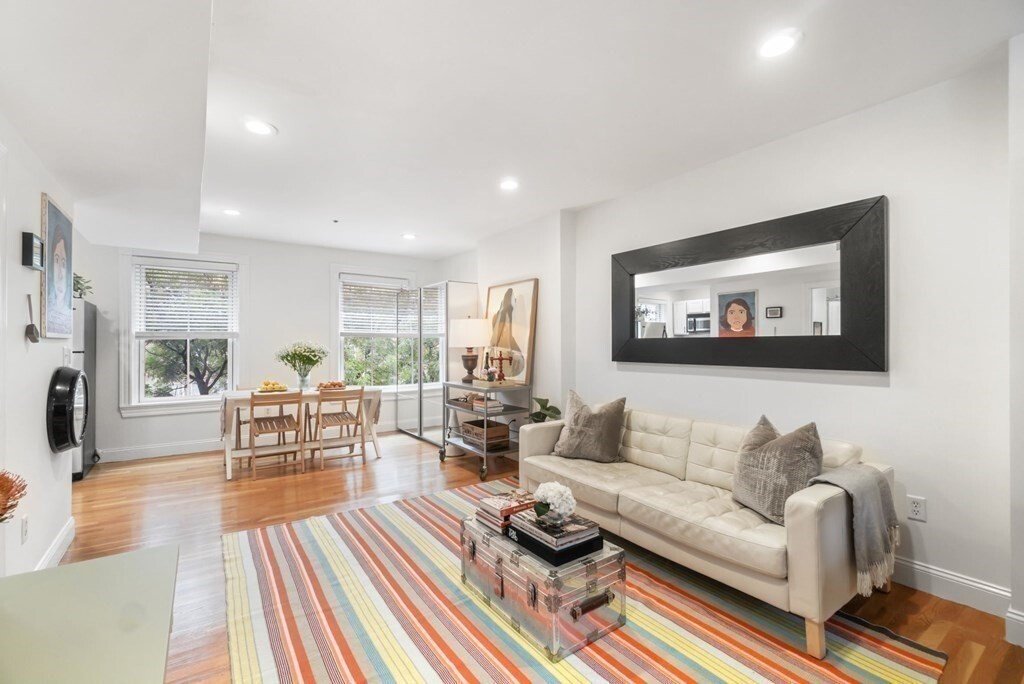 Condo in Boston, Massachusetts, United States 3 - 18451392