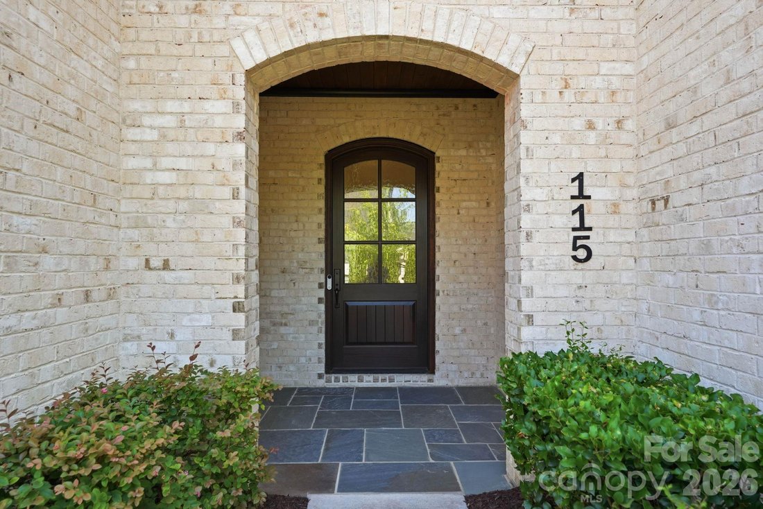 Townhouse in Charlotte, North Carolina, United States 3 - 18448447