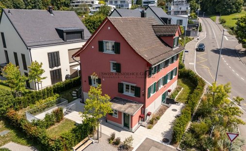 Haus in Küsnacht, Zürich, Schweiz 1