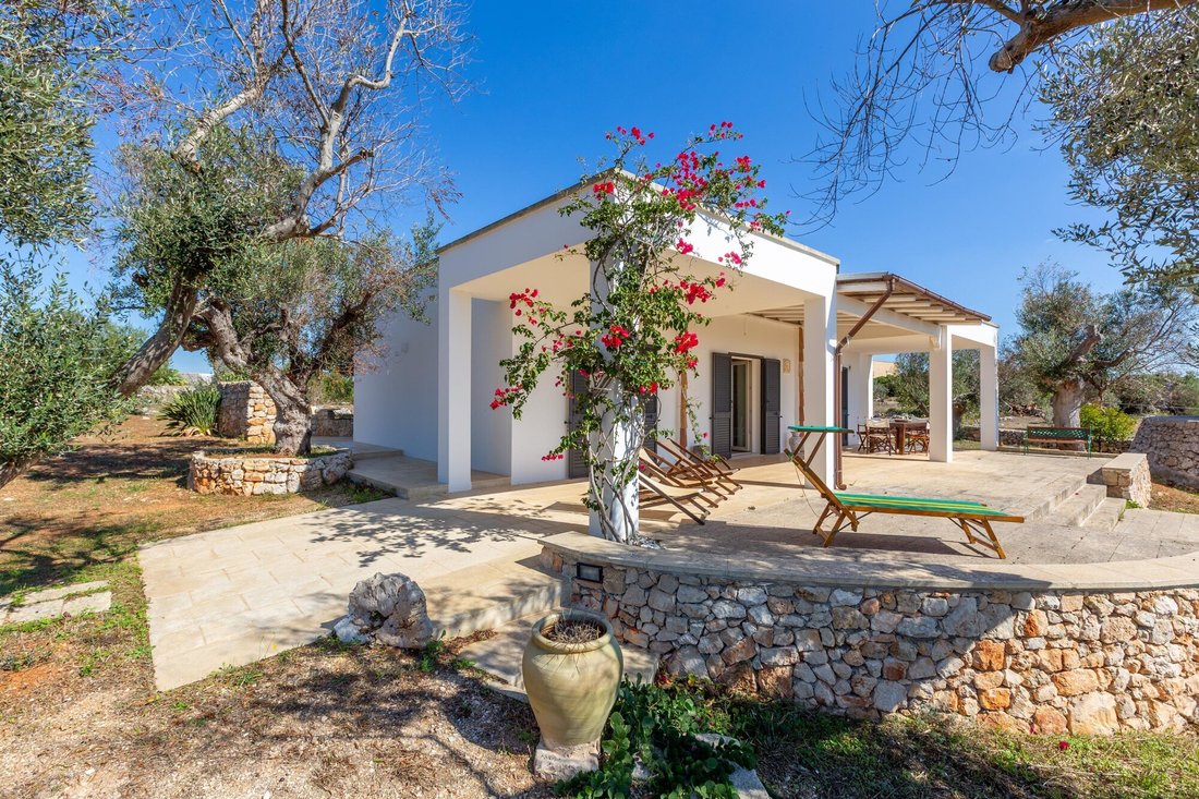 Villa in Salve, Apulia, Italy 3 - 18445644