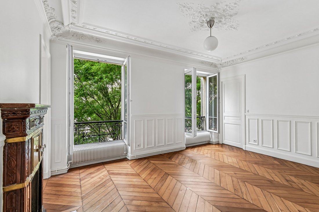 Apartment in Villiers-L. Michel, Levallois-Perret, France 4 - 18447779