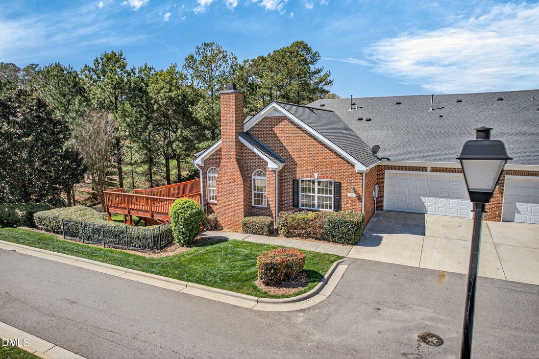 Condo in Cary, North Carolina, United States 1 - 18446811