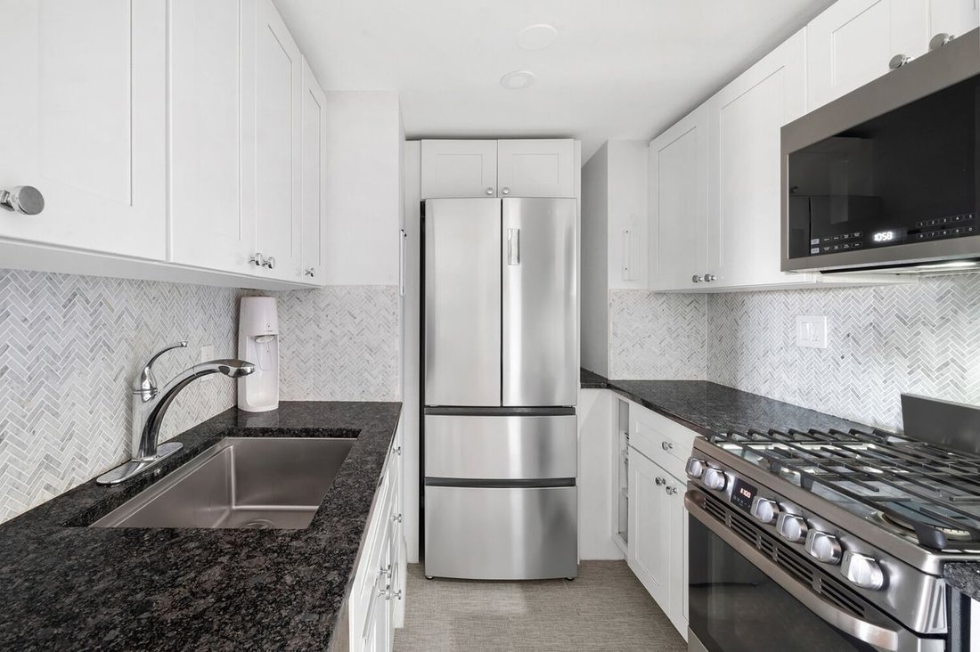 Co Op in New York, New York, United States 3 - 17620343