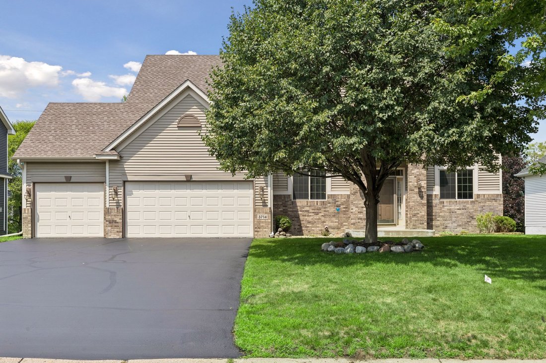 House in Brooklyn Park, Minnesota, United States 3 - 18448622