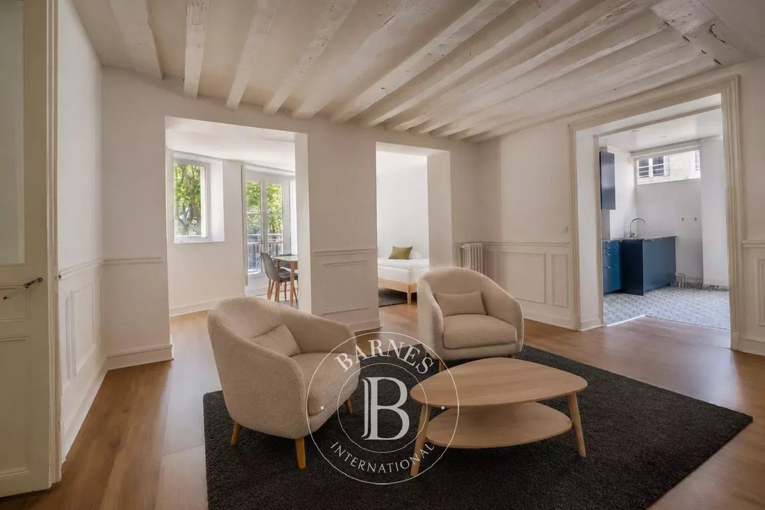 Apartment in Notre Dame, Versailles, France 2 - 18448268