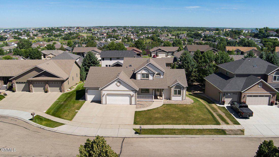 Casa a Bismarck, Dakota del Nord, Stati Uniti 2 - 18448559