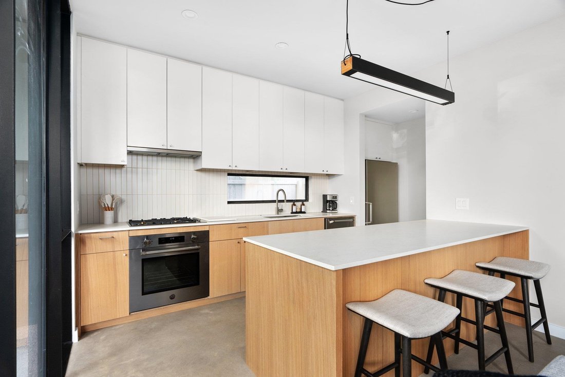 House in Austin, Texas, United States 4 - 18450259
