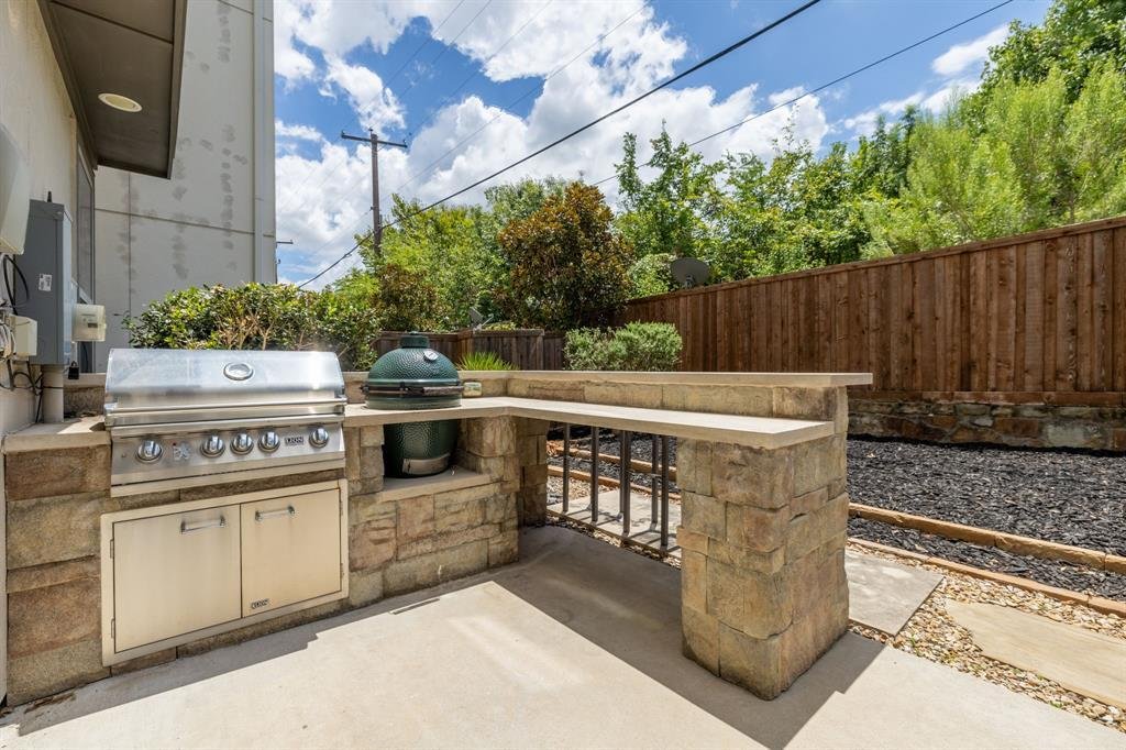 House in Dallas, Texas, United States 4 - 18446993