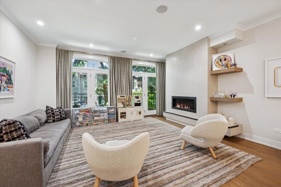 Condo in Chicago, Illinois, United States 4 - 18447082