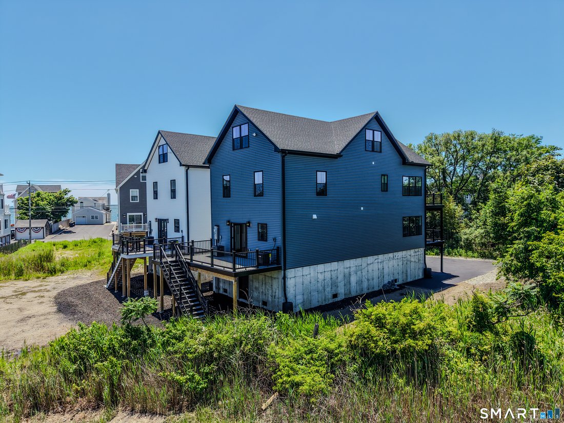 House in Milford, Connecticut, United States 2 - 18445907