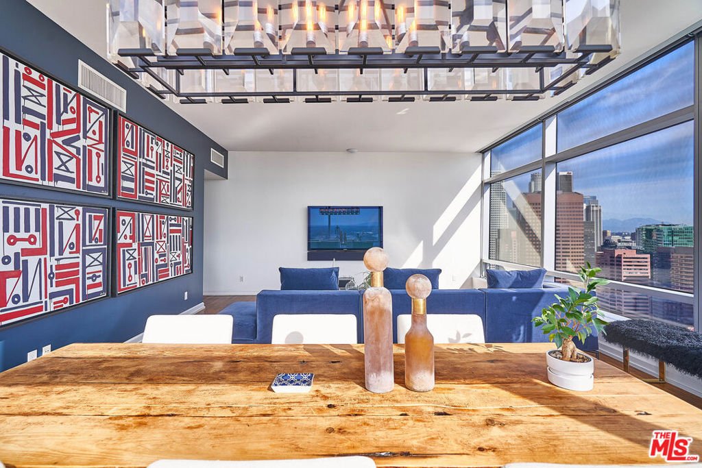 Condo in Los Angeles, California, United States 1 - 18449864