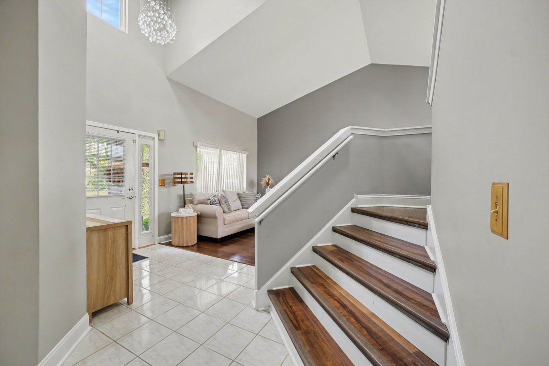 House in Bartlett, Illinois, United States 4 - 18450722