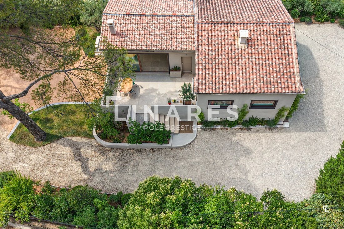 Haus in Est-Repentance-Les Trois Bons Dieux, Aix-en-Provence, Frankreich 2 - 18446214