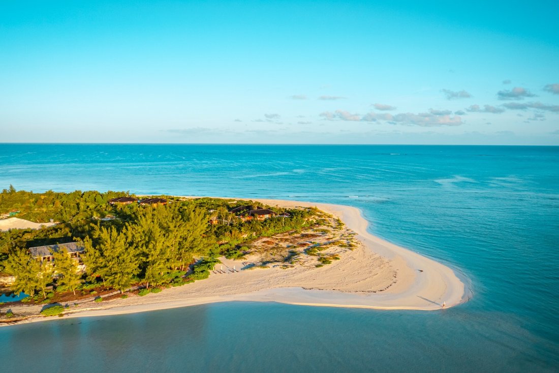 House in Sandy Point, Caicos Islands, Turks and Caicos Islands 2 - 18448571