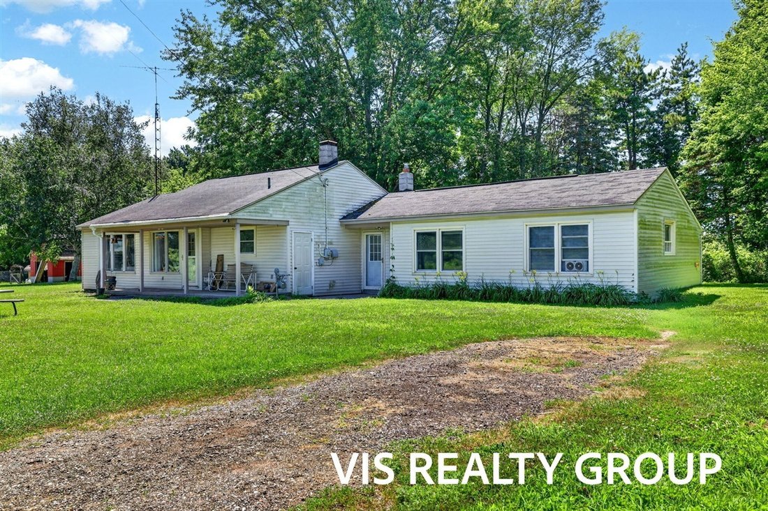 House in Fruitport Charter Township, Michigan, United States 4 - 18450352