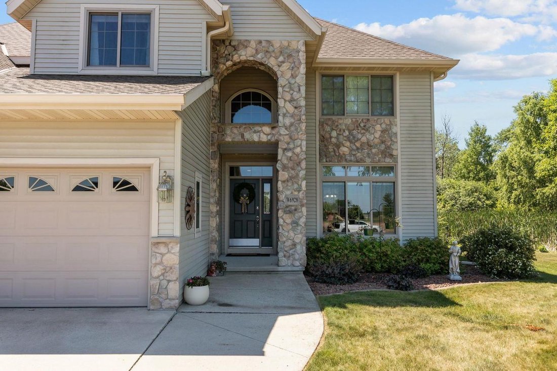 House in Fond du Lac, Wisconsin, United States 4 - 18449251